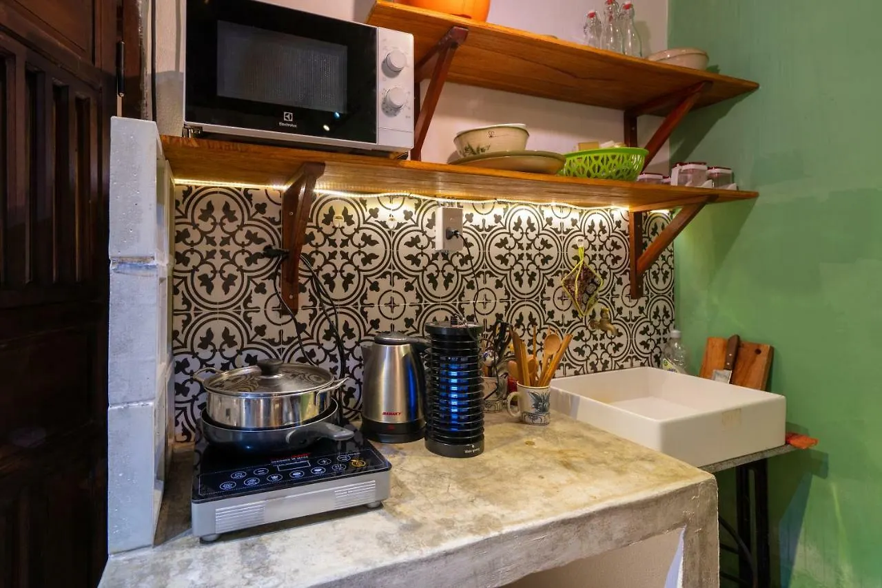 Little Nap Homestay Хойан Вьетнам