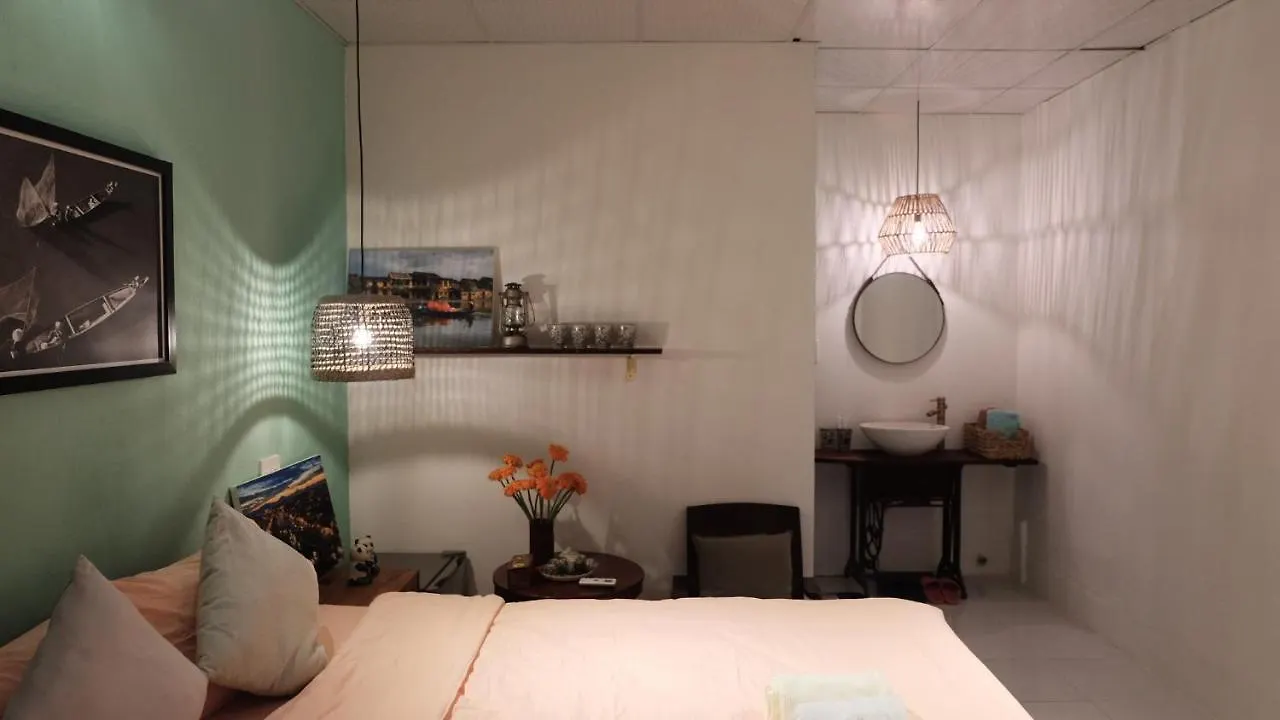 Little Nap Homestay Хойан